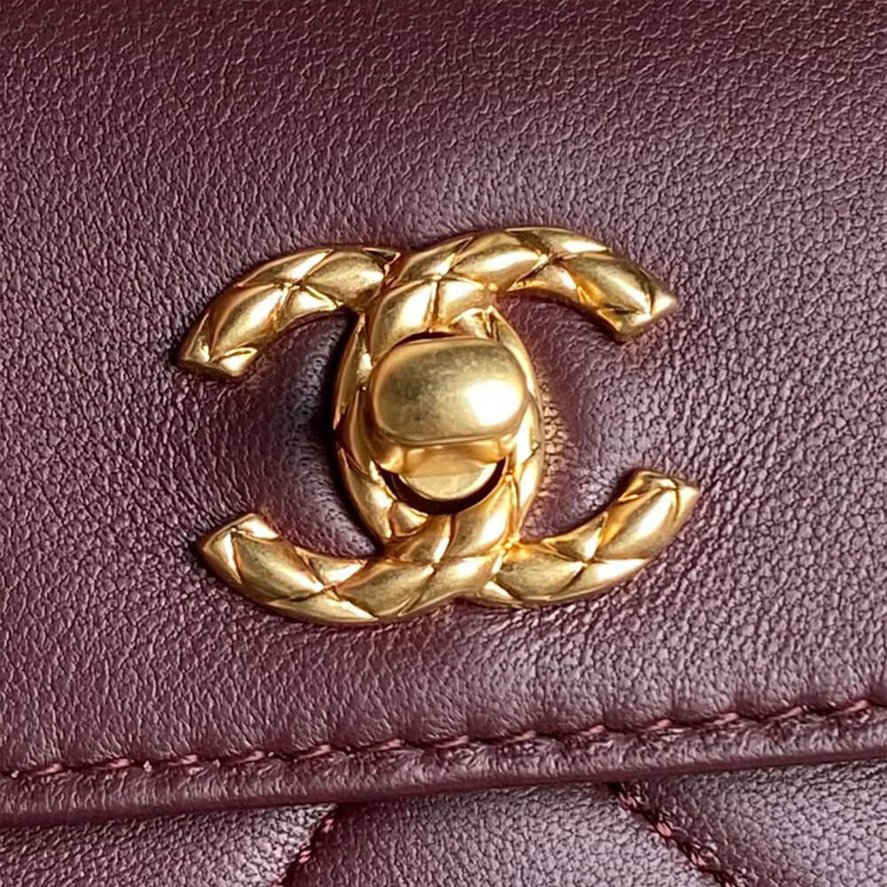 CHANEL Clutch