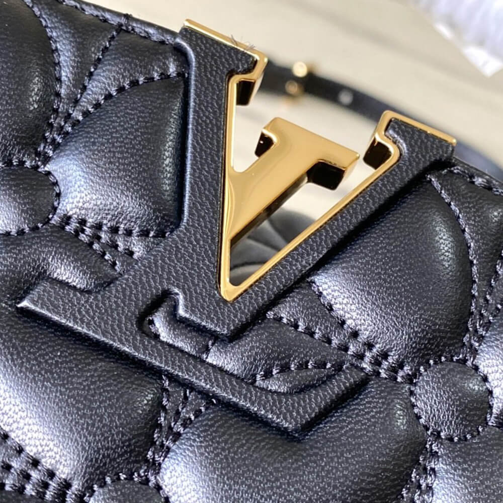 LV Capucines East-West MM
