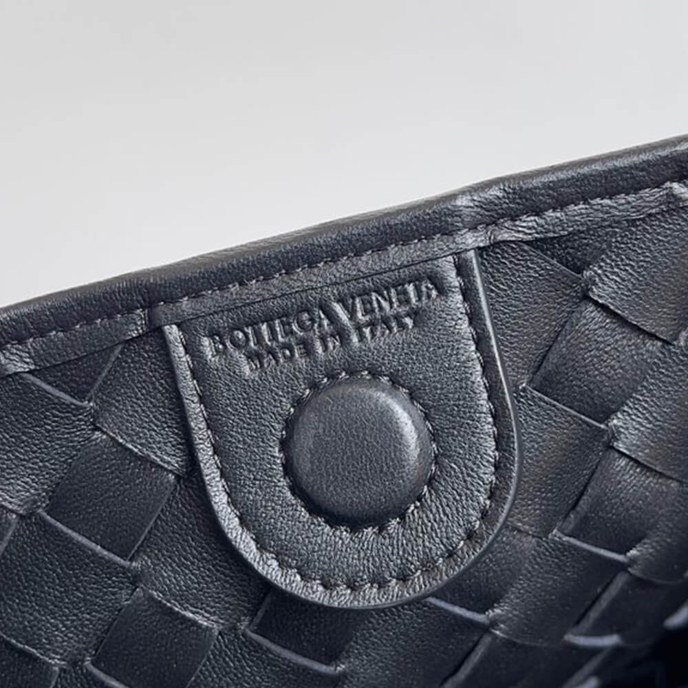 Bottega Veneta Medium Sardine(TAX-FREE GRADE)
