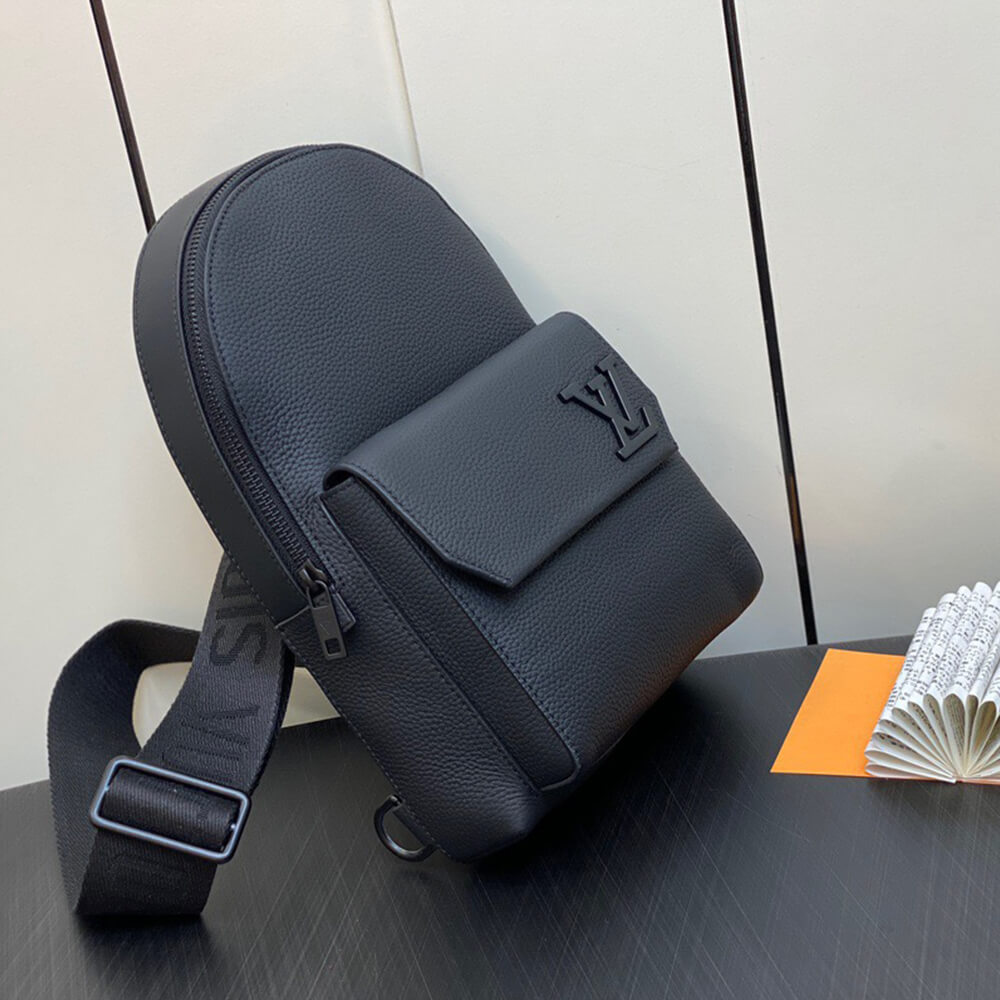 LV Pilot Slingbag