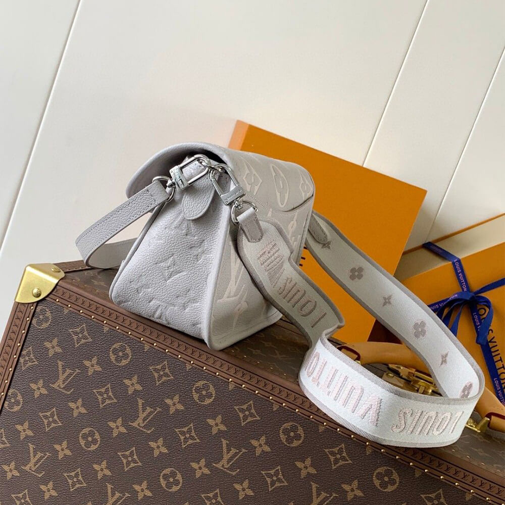 LV Diane