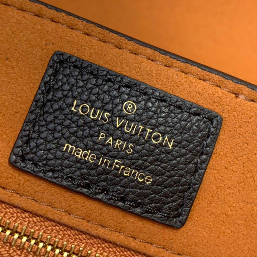 LV Low Key Messenger(HIGH-END GRADE)