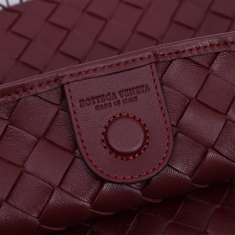 Bottega Veneta Sardine With Chain(TAX-FREE GRADE)