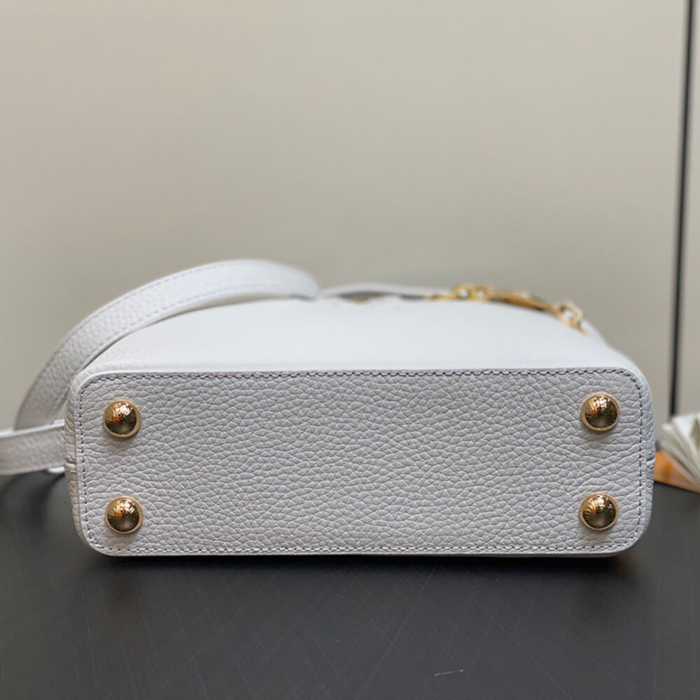 LV My Capucines Bag(HIGH-END GRADE)