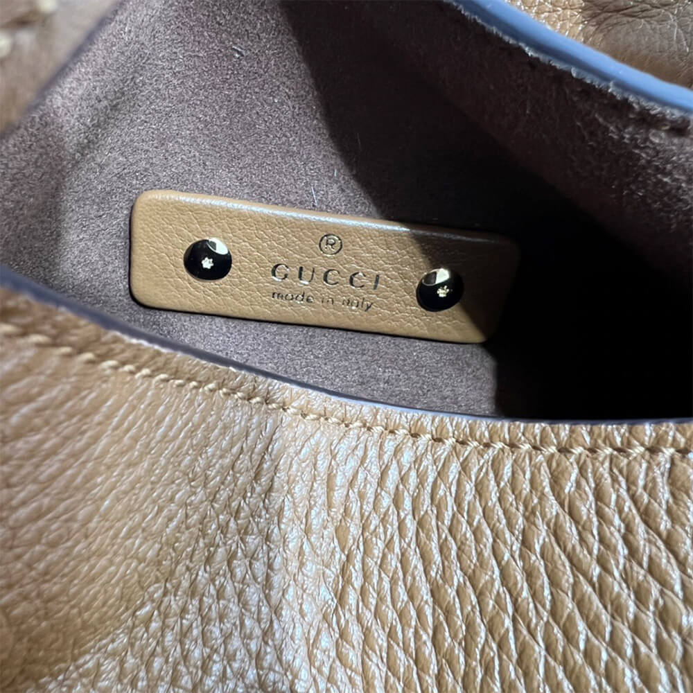 Gucci Softbit medium top handle bag(HIGH-END GRADE)