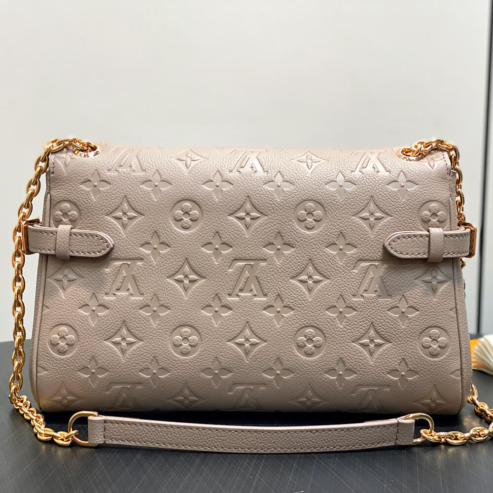 LV Anytime Flap Bag(high-end grade)