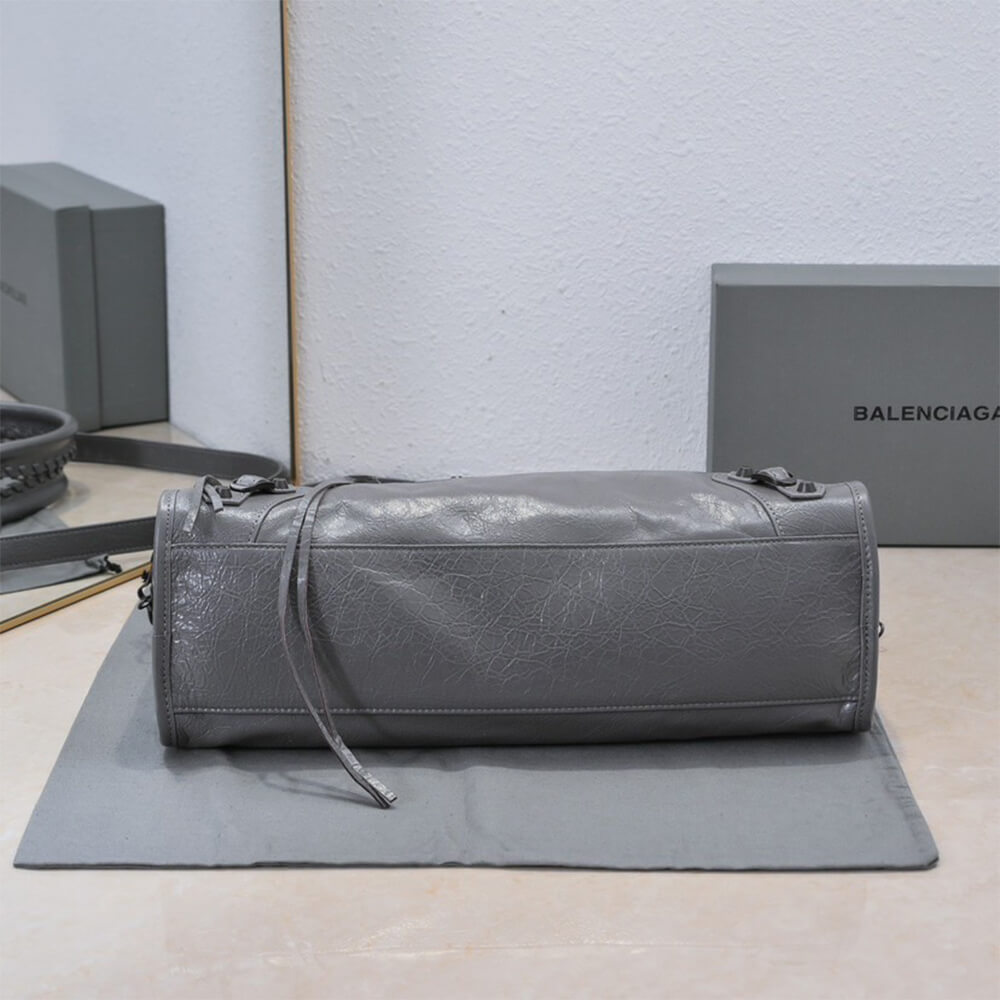 Balenciaga Women’s Le City Bag Medium(HIGH-END GRADE)