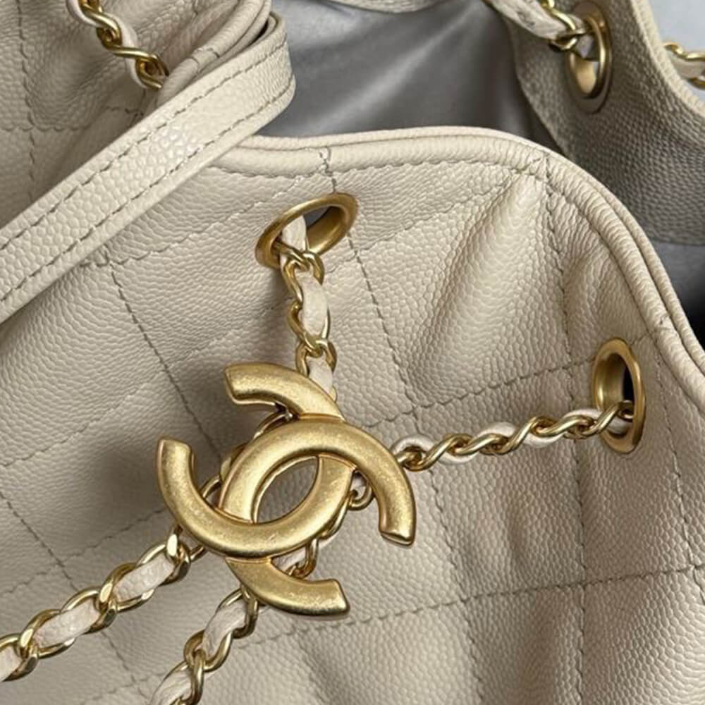 CHANEL 25 Medium Handbag(tax-free grade)