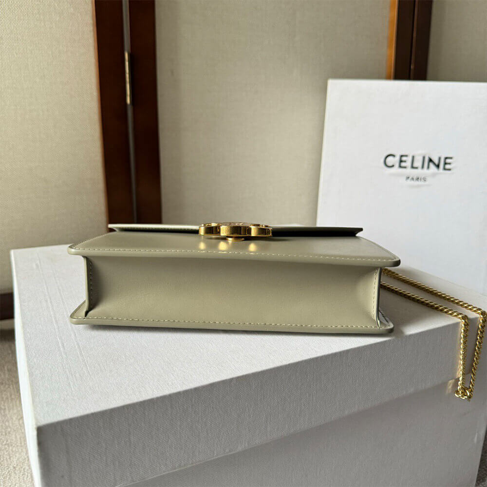 WALLET ON CHAIN MARGO in Shiny calfskin(HIGH-END GRADE)