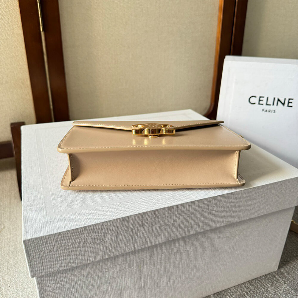 WALLET ON CHAIN MARGO in Shiny calfskin(HIGH-END GRADE)