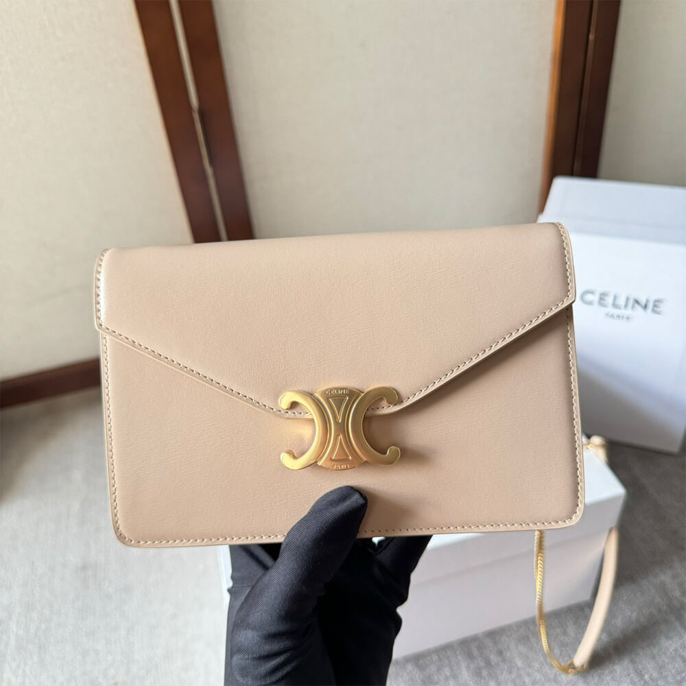 WALLET ON CHAIN MARGO in Shiny calfskin(HIGH-END GRADE)