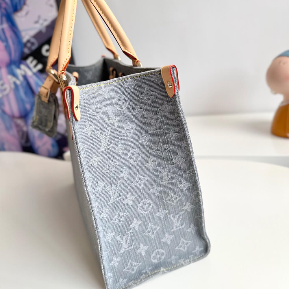 LV OnTheGo MM Bag(HIGH-END GRADE)