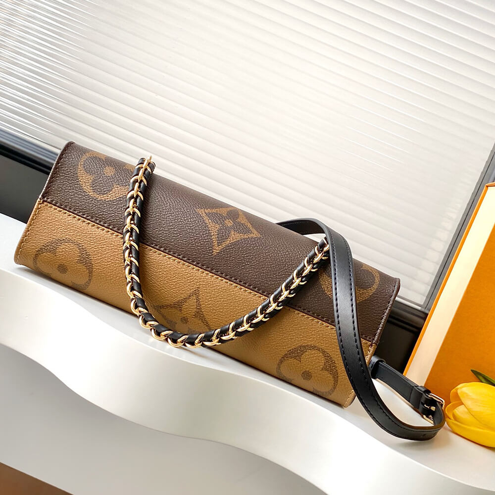 LV OnTheGo East West Chain(HIGH-END GRADE)