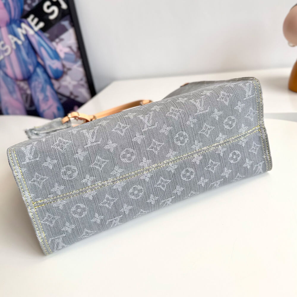 LV OnTheGo MM Bag(HIGH-END GRADE)